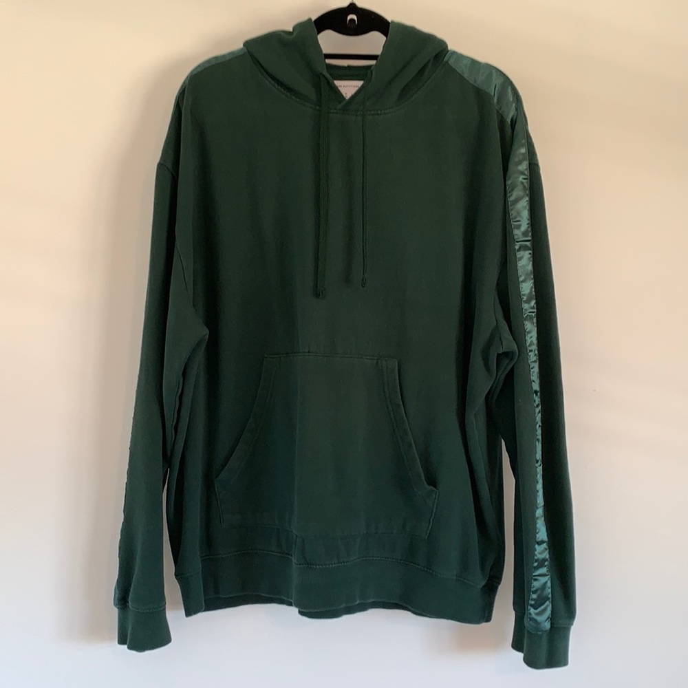 Urban Outfitters Hoodie with stripe detail on sleeve in Forest Green XL